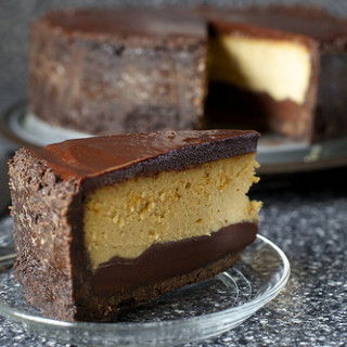 Chocolate Peanut Butter Cheesecake | Smitten Kitchen | Photo Credit: Smitten Kitchen